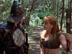 extant_XenaWarriorPrincess_2x16-ForHimtheBellTolls_00273