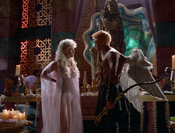 extant_XenaWarriorPrincess_2x16-ForHimtheBellTolls_00321