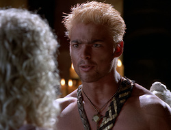 extant_XenaWarriorPrincess_2x16-ForHimtheBellTolls_00353