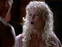 extant_XenaWarriorPrincess_2x16-ForHimtheBellTolls_00420