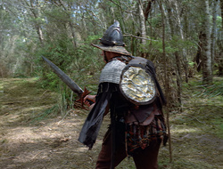 extant_XenaWarriorPrincess_2x16-ForHimtheBellTolls_00445