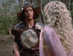 extant_XenaWarriorPrincess_2x16-ForHimtheBellTolls_00468