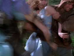 extant_XenaWarriorPrincess_2x16-ForHimtheBellTolls_00532