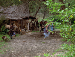 extant_XenaWarriorPrincess_2x16-ForHimtheBellTolls_00548