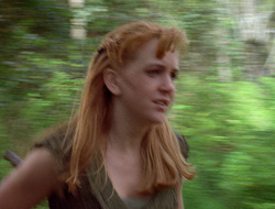 extant_XenaWarriorPrincess_2x16-ForHimtheBellTolls_00552