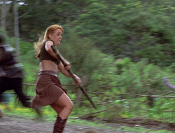 extant_XenaWarriorPrincess_2x16-ForHimtheBellTolls_00557