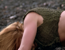 extant_XenaWarriorPrincess_2x16-ForHimtheBellTolls_00586