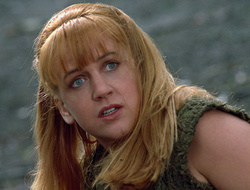 extant_XenaWarriorPrincess_2x16-ForHimtheBellTolls_00616