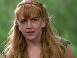 extant_XenaWarriorPrincess_2x16-ForHimtheBellTolls_00662