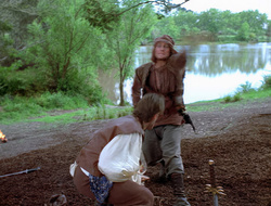 extant_XenaWarriorPrincess_2x16-ForHimtheBellTolls_00667