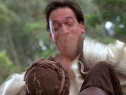 extant_XenaWarriorPrincess_2x16-ForHimtheBellTolls_00676