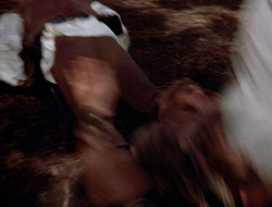 extant_XenaWarriorPrincess_2x16-ForHimtheBellTolls_00682