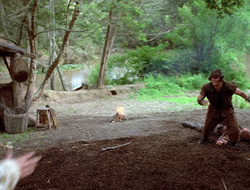 extant_XenaWarriorPrincess_2x16-ForHimtheBellTolls_00688
