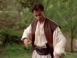 extant_XenaWarriorPrincess_2x16-ForHimtheBellTolls_00709