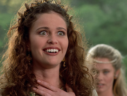 extant_XenaWarriorPrincess_2x16-ForHimtheBellTolls_00724