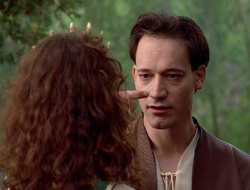 extant_XenaWarriorPrincess_2x16-ForHimtheBellTolls_00774