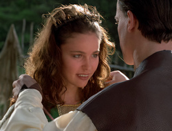 extant_XenaWarriorPrincess_2x16-ForHimtheBellTolls_00787