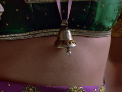 extant_XenaWarriorPrincess_2x16-ForHimtheBellTolls_00789