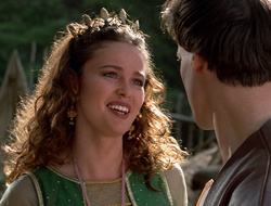 extant_XenaWarriorPrincess_2x16-ForHimtheBellTolls_00810