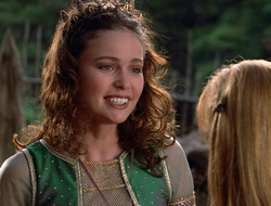 extant_XenaWarriorPrincess_2x16-ForHimtheBellTolls_00829