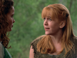 extant_XenaWarriorPrincess_2x16-ForHimtheBellTolls_00830