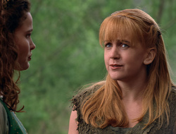 extant_XenaWarriorPrincess_2x16-ForHimtheBellTolls_00831