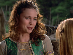 extant_XenaWarriorPrincess_2x16-ForHimtheBellTolls_00837