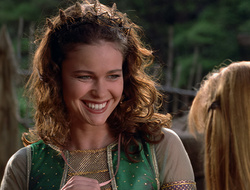 extant_XenaWarriorPrincess_2x16-ForHimtheBellTolls_00838