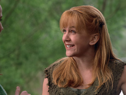 extant_XenaWarriorPrincess_2x16-ForHimtheBellTolls_00839