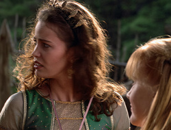 extant_XenaWarriorPrincess_2x16-ForHimtheBellTolls_00858