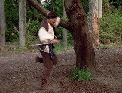 extant_XenaWarriorPrincess_2x16-ForHimtheBellTolls_00865