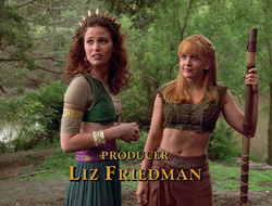 extant_XenaWarriorPrincess_2x16-ForHimtheBellTolls_00884