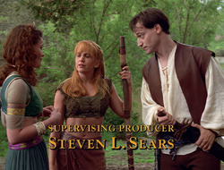 extant_XenaWarriorPrincess_2x16-ForHimtheBellTolls_00898