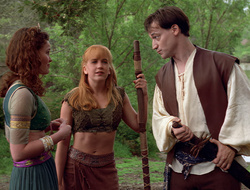 extant_XenaWarriorPrincess_2x16-ForHimtheBellTolls_00899