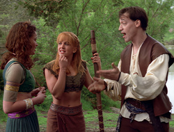 extant_XenaWarriorPrincess_2x16-ForHimtheBellTolls_00929