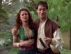extant_XenaWarriorPrincess_2x16-ForHimtheBellTolls_00943