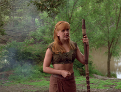 extant_XenaWarriorPrincess_2x16-ForHimtheBellTolls_00948