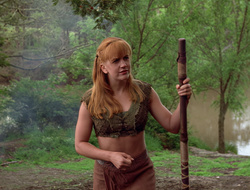 extant_XenaWarriorPrincess_2x16-ForHimtheBellTolls_00950
