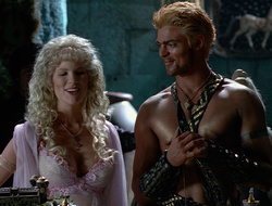 extant_XenaWarriorPrincess_2x16-ForHimtheBellTolls_00997
