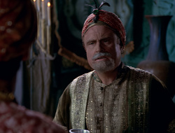 extant_XenaWarriorPrincess_2x16-ForHimtheBellTolls_01044