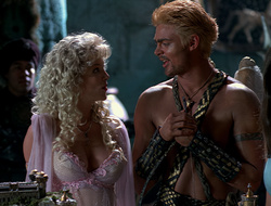 extant_XenaWarriorPrincess_2x16-ForHimtheBellTolls_01067