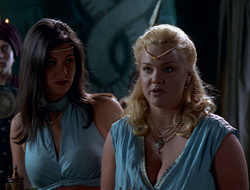 extant_XenaWarriorPrincess_2x16-ForHimtheBellTolls_01072