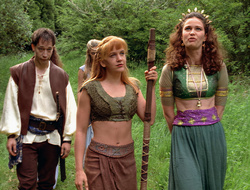 extant_XenaWarriorPrincess_2x16-ForHimtheBellTolls_01156