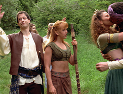 extant_XenaWarriorPrincess_2x16-ForHimtheBellTolls_01162