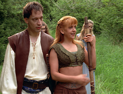 extant_XenaWarriorPrincess_2x16-ForHimtheBellTolls_01165