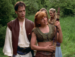 extant_XenaWarriorPrincess_2x16-ForHimtheBellTolls_01180