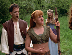 extant_XenaWarriorPrincess_2x16-ForHimtheBellTolls_01182