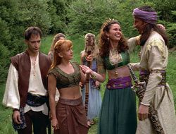 extant_XenaWarriorPrincess_2x16-ForHimtheBellTolls_01189