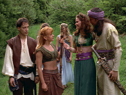 extant_XenaWarriorPrincess_2x16-ForHimtheBellTolls_01191