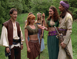 extant_XenaWarriorPrincess_2x16-ForHimtheBellTolls_01200